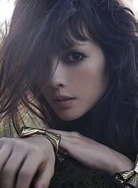 cea mai tare melodie dupa mine este cut me free :dinti:  :nod: 
my fav pic :dinti: ce tare canta: